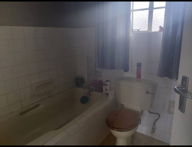 3 BEDROOM HOUSE FOR SALE IN ELANDSRAND